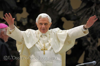 LES ÉVÉNEMENTS de Sa Sainteté Benoît XVI - En direct sur Internet via le web www.annusfidei.va -